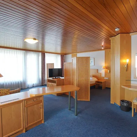 Hotel Stadt 4*